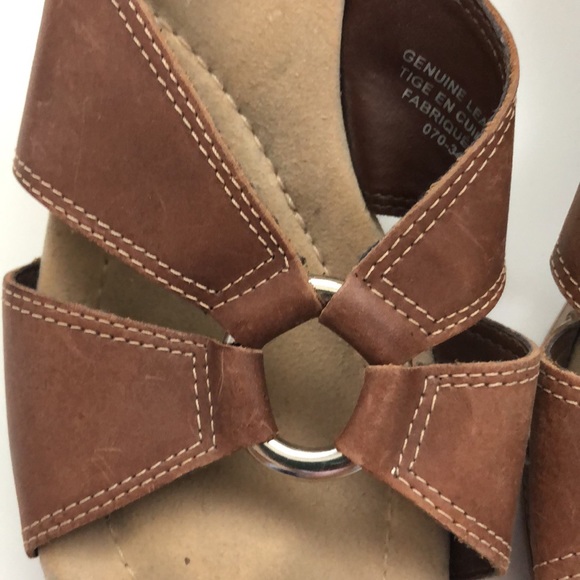 Cache Creek Leather clogs Sandals Size 7M - Picture 12 of 12